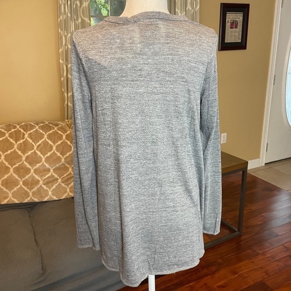 Chaser Long Sleeve Flounce Pocket Tee, Tri-blend Jersey, Streaky Gray, Size M - Picture 7 of 7